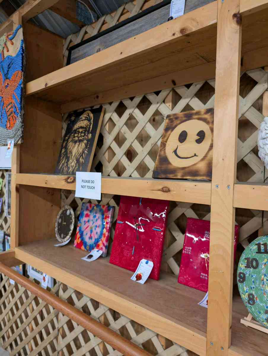 Smiley face Pyrography - Bucksport, Maine - FleaMarketBay