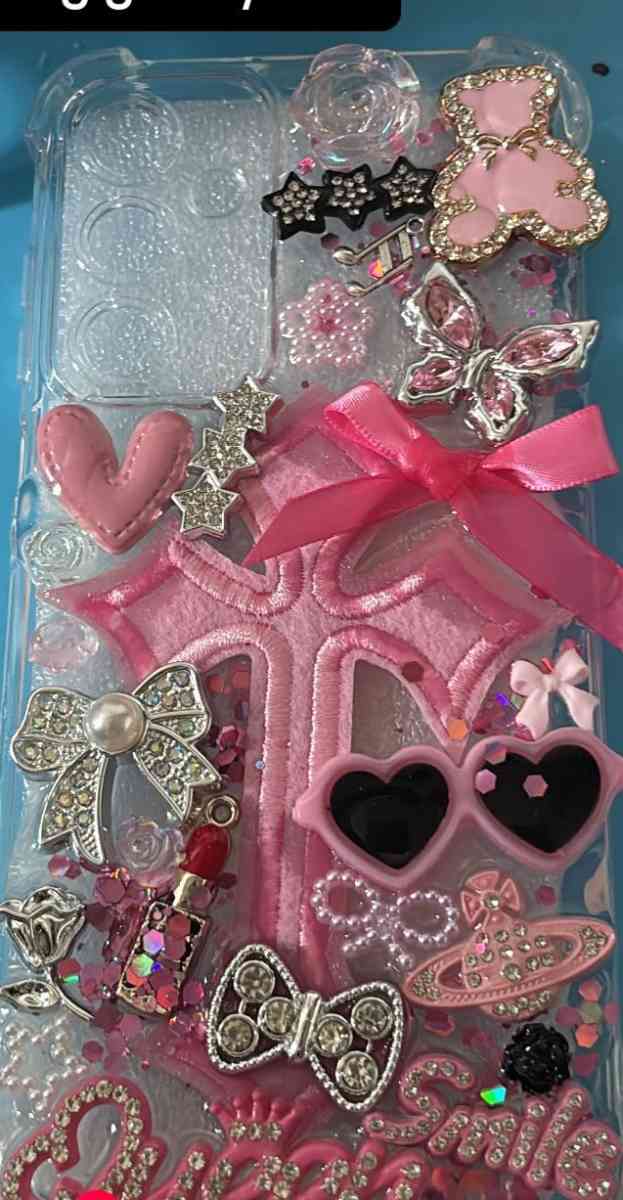 phone case - Center Line, Michigan - FleaMarketBay