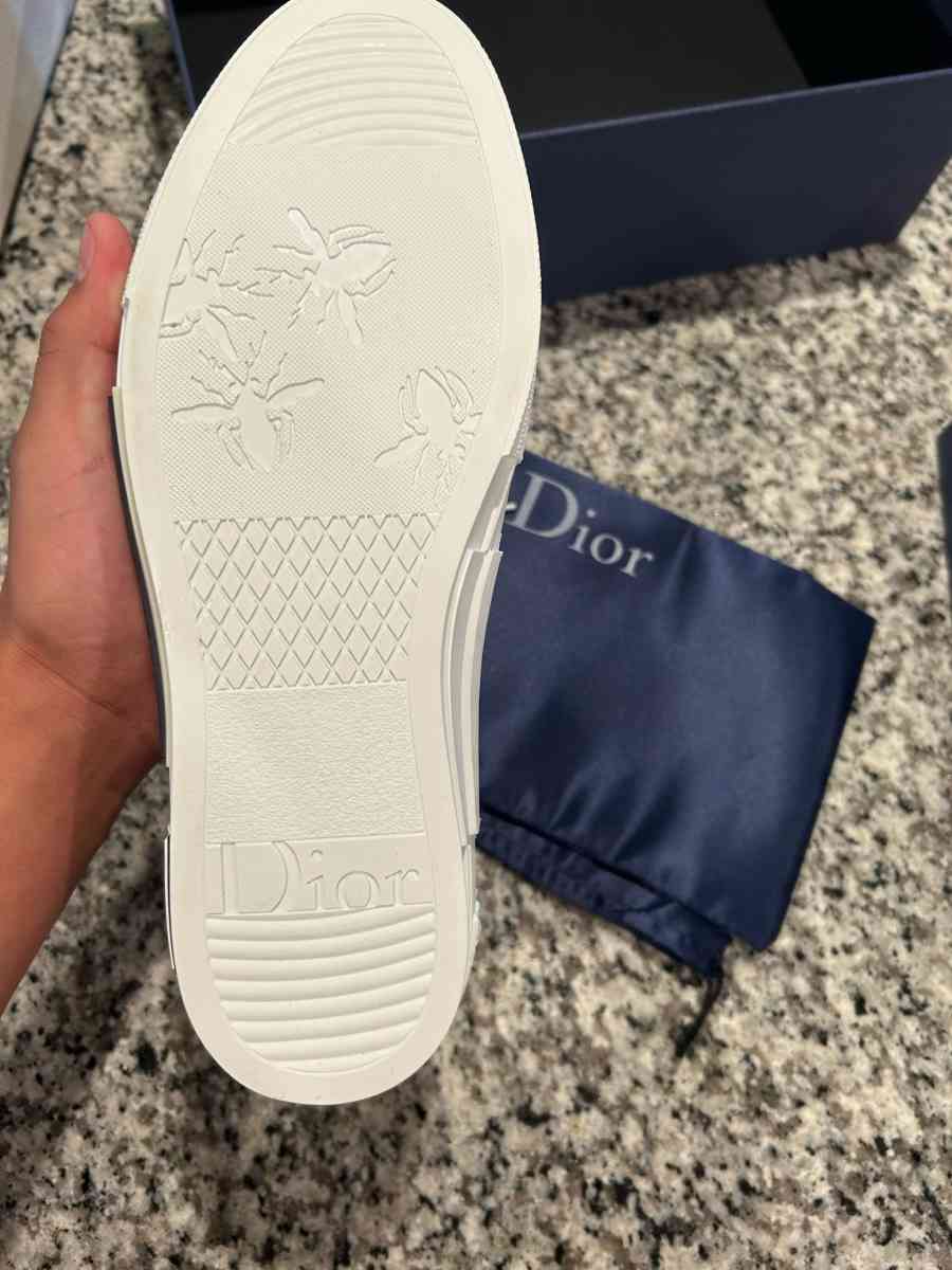 Dior B23 - Phoenix, Arizona - FleaMarketBay