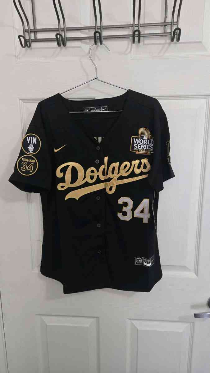 Nike Dodgers valenzuela jersey - Los Angeles, California