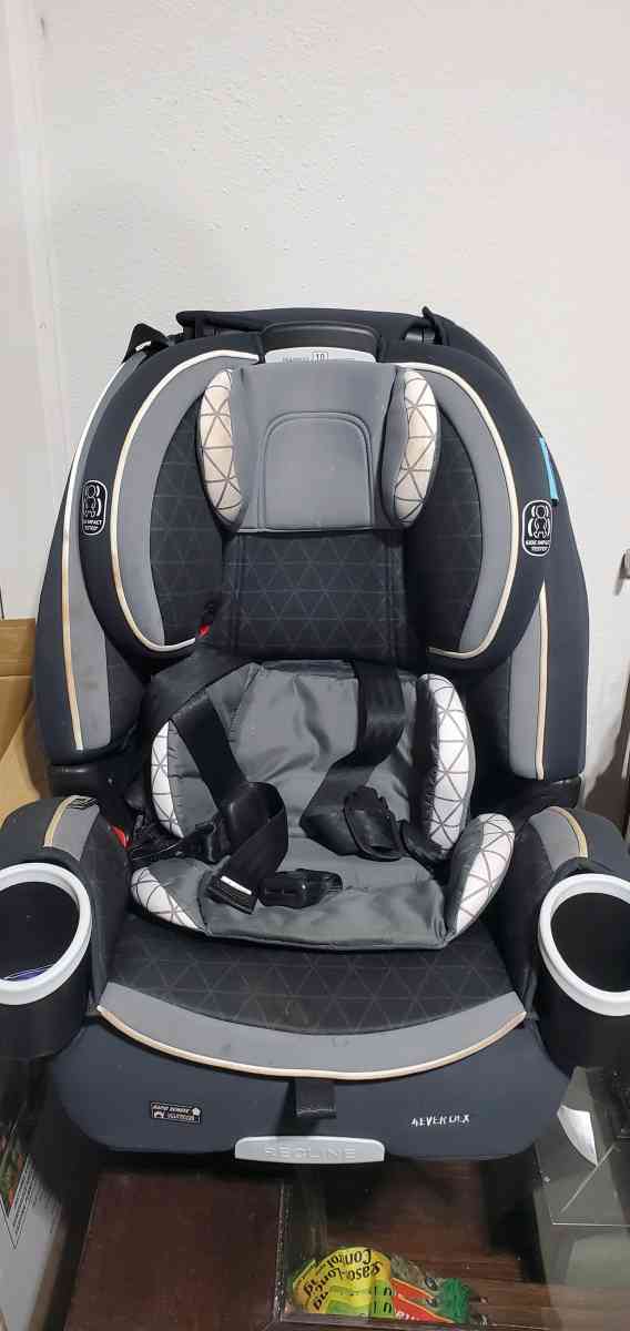 Graco 4EverDLX 4in1 - Seminole, Florida