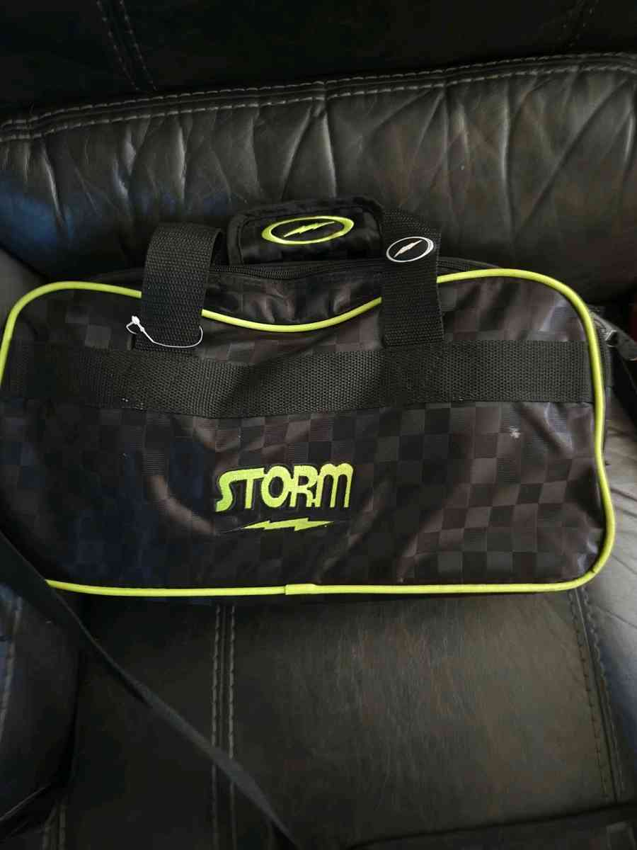 Bowling Balls and Bags - Keokuk, Iowa - FleaMarketBay