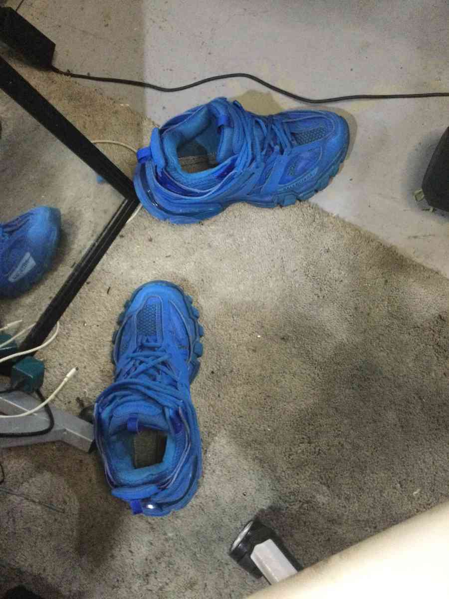balenciaga blue tracks designer shoe size 10 sneaker clean - Detroit, Michigan - FleaMarketBay