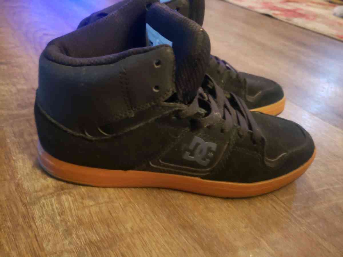 Boys Brand New DCs - Laurens, South Carolina - FleaMarketBay