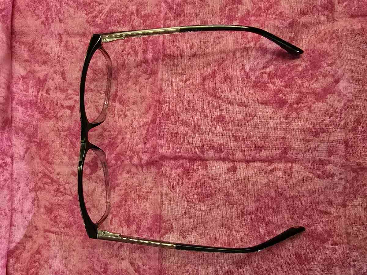 Bling Eyeglass Frames by Gwen Stefani - Shepherd, Michigan - FleaMarketBay