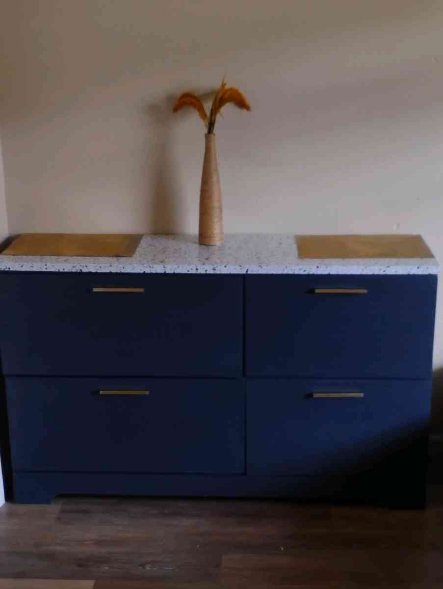 navy blue modern dresser - Bossier City, Louisiana - FleaMarketBay