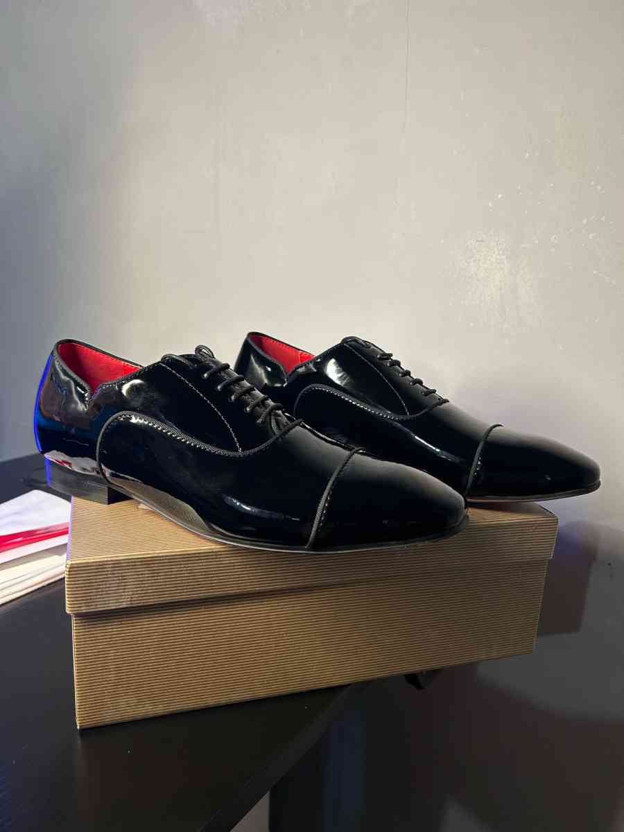 Christian Louboutin Red Bottoms New - Pasadena, Texas - FleaMarketBay