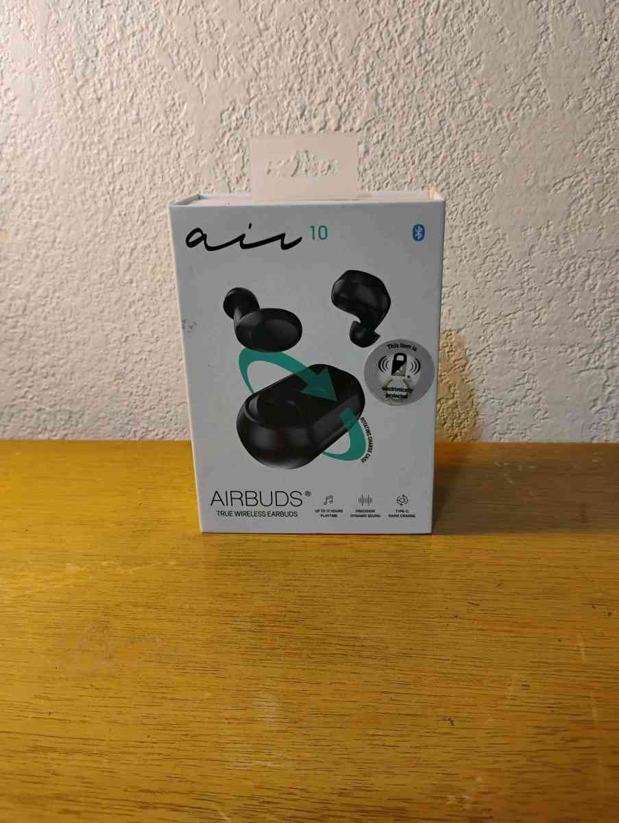 Air Max 10 Earbuds - Iowa City, Iowa - FleaMarketBay