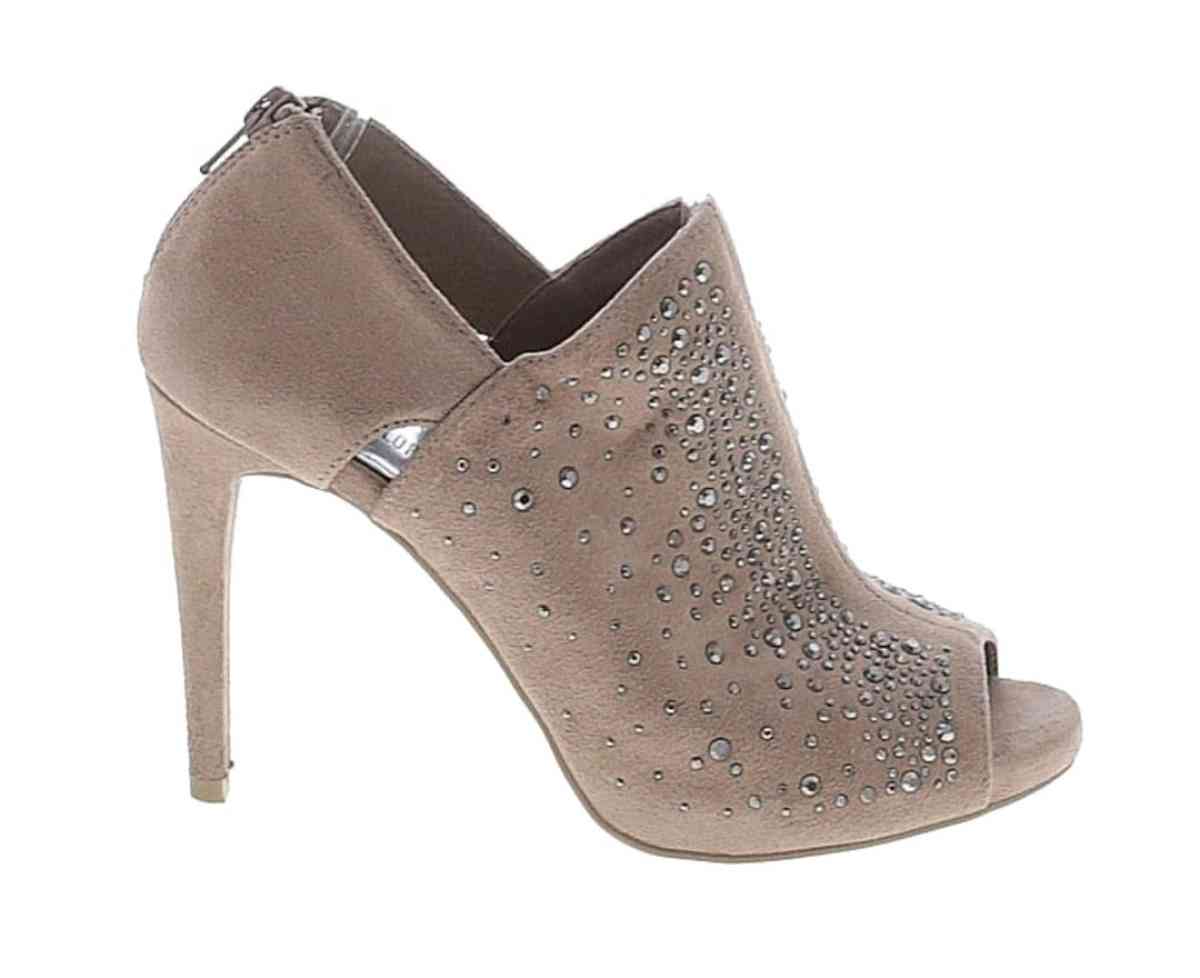 Jennifer Lopez Heels - Myrtle Creek, Oregon - FleaMarketBay