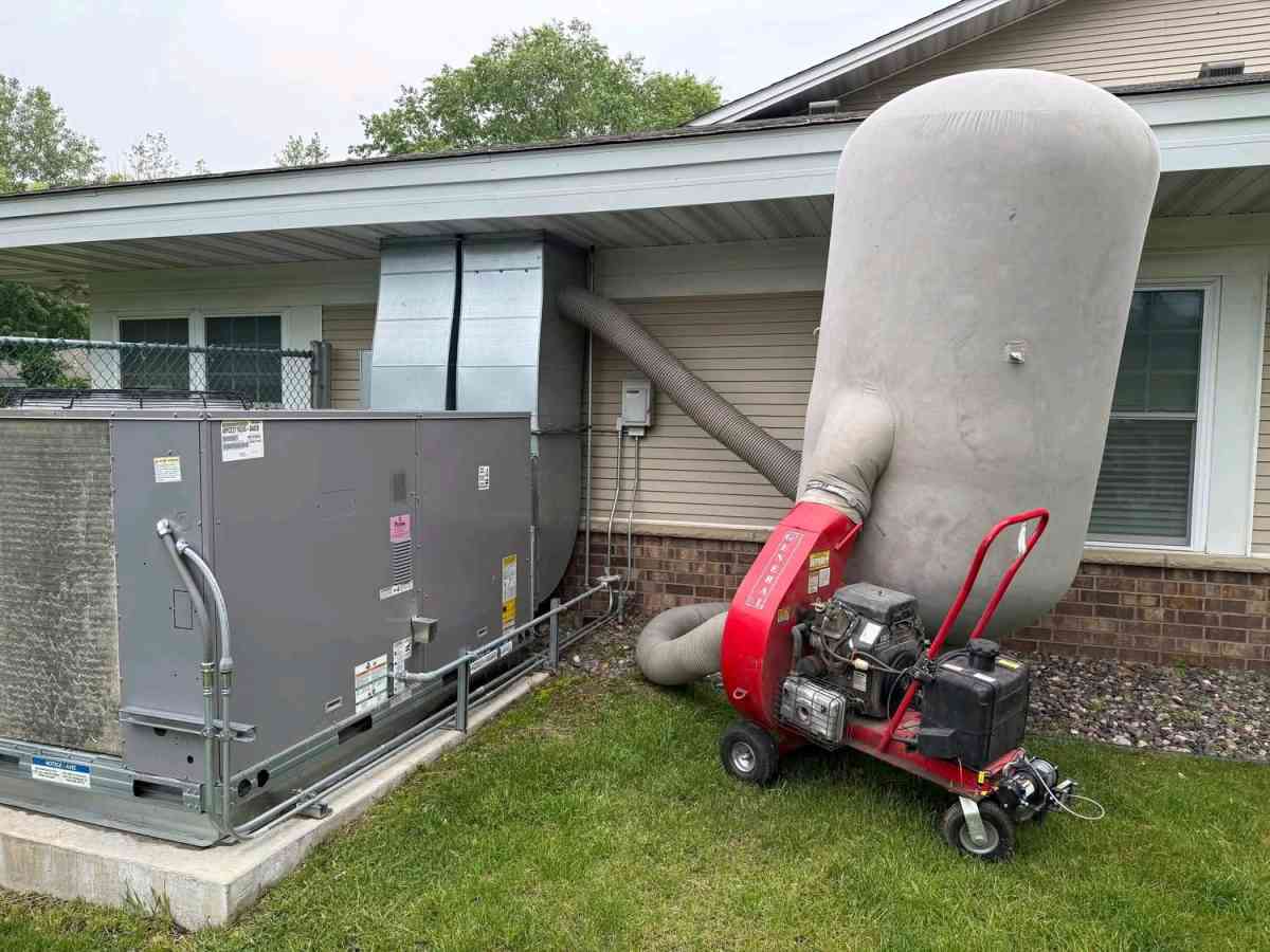 duct and vent cleaning September special discount