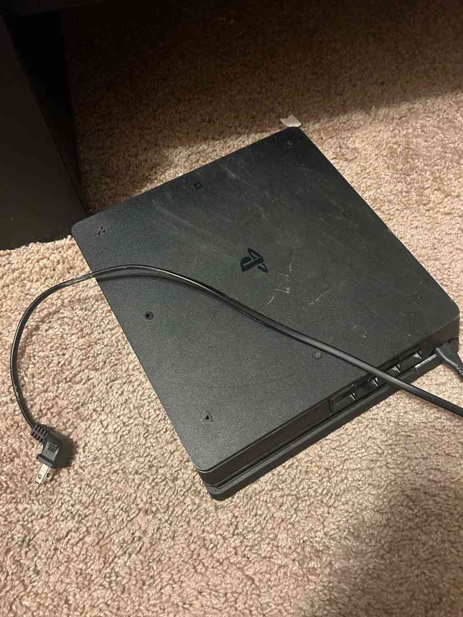 PlayStation 4 - Peabody, Massachusetts