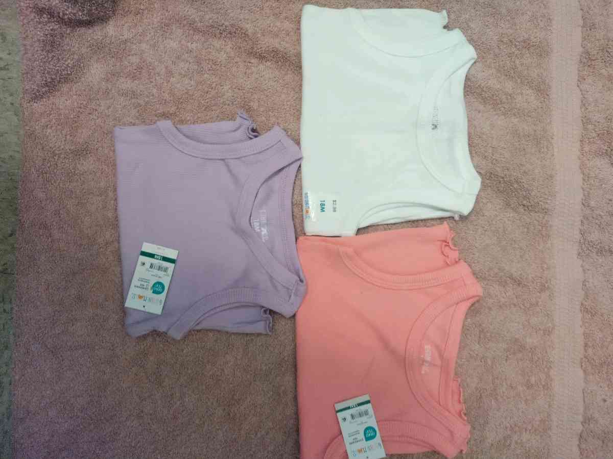 brand New kids clothes 18 months - Abington, Pennsylvania - FleaMarketBay