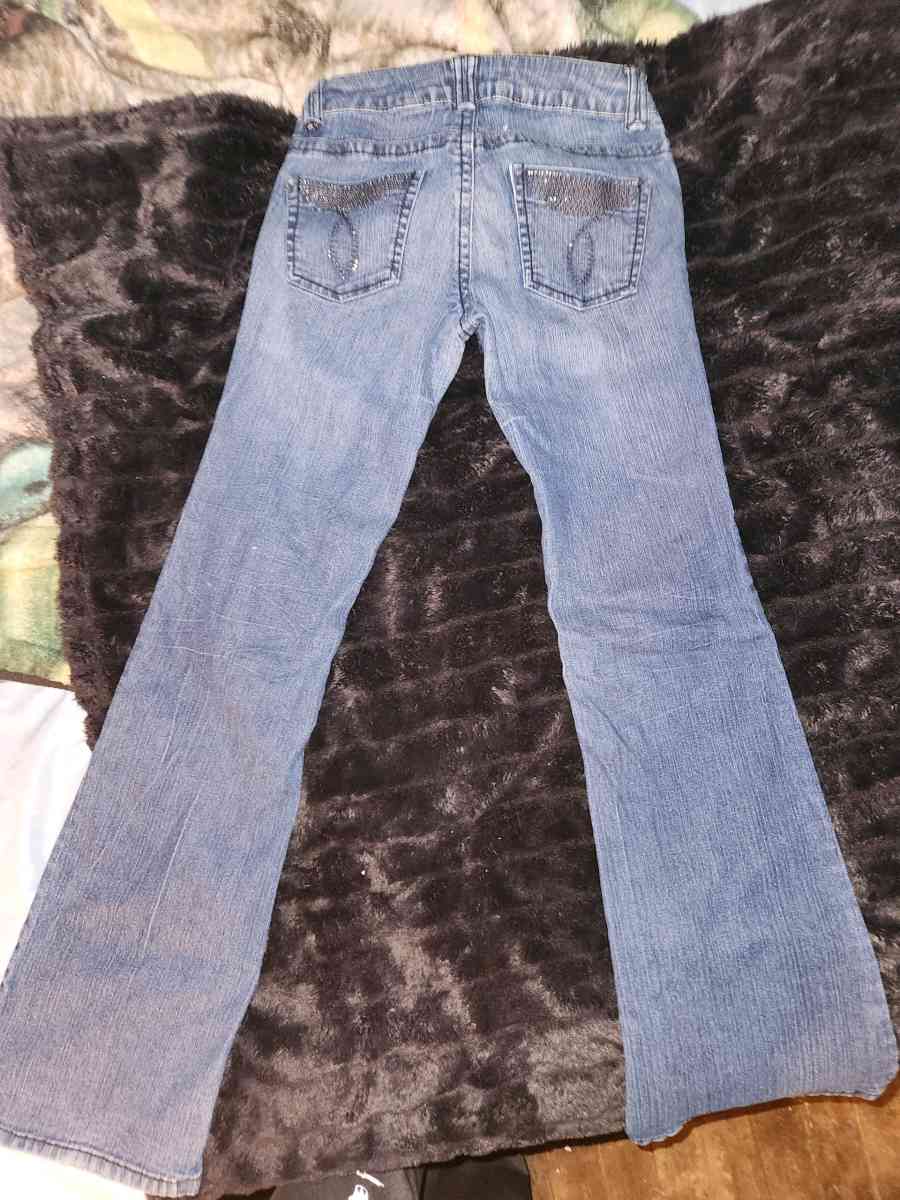 Womens Blues - Stockland, Illinois - FleaMarketBay