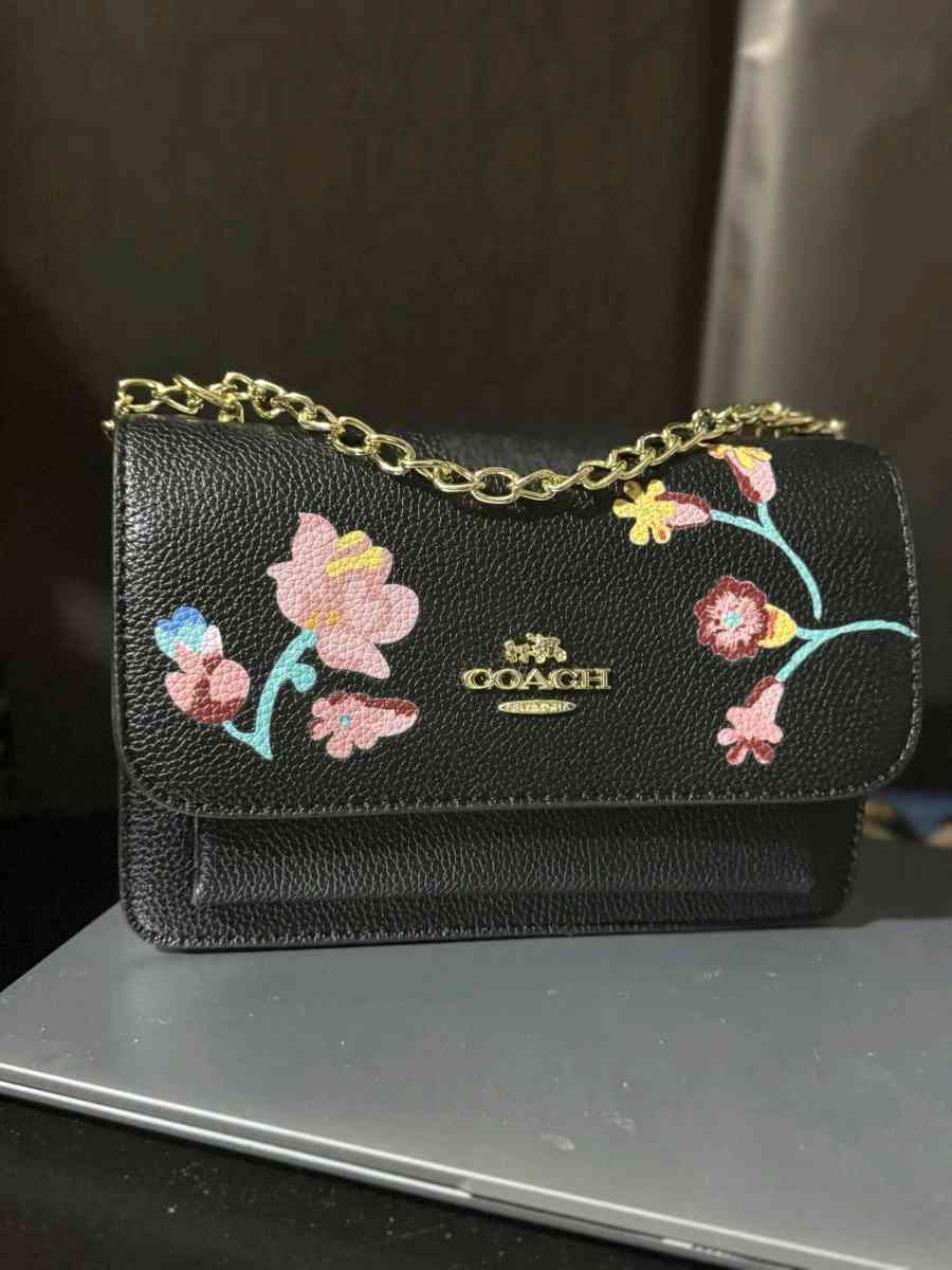 Hermosas carteras - Stockton, California