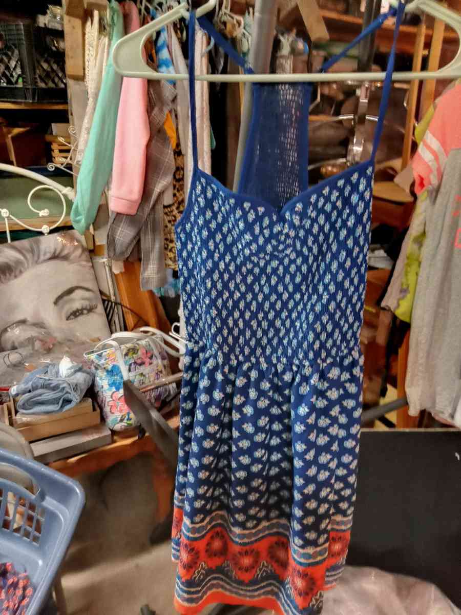 womens small dress lot - Dubuque, Iowa