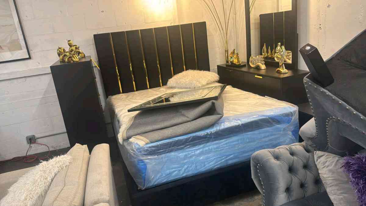 Cama Size Queen nueva - Hialeah, Florida - FleaMarketBay