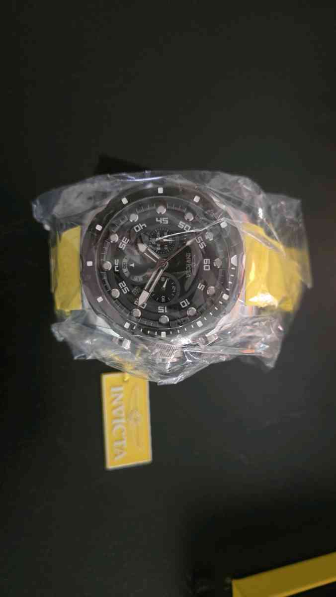 Invicta Speedway Mens Watch w Mother of Pearl Dial  50mm Yel - Los Angeles, California - FleaMarketBay