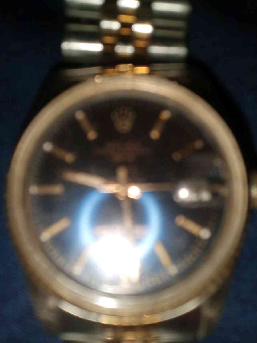 mans watch - Atoka, Tennessee - FleaMarketBay