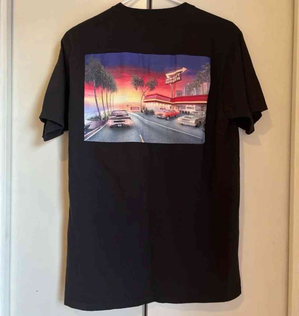 Black Shirt - Glendale, Arizona - FleaMarketBay