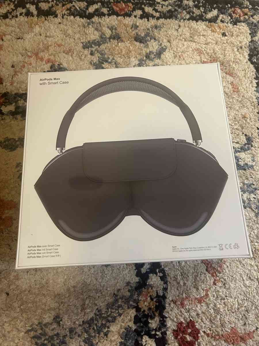 AirPods Max - Alicia, Arkansas - FleaMarketBay