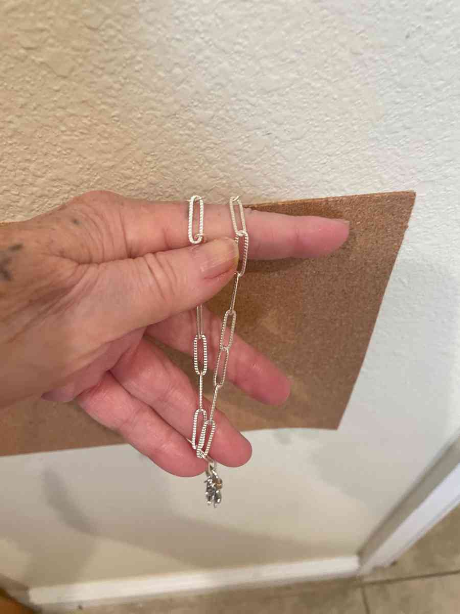 Popular necklace with charm holder and charms - Adelanto, California - FleaMarketBay