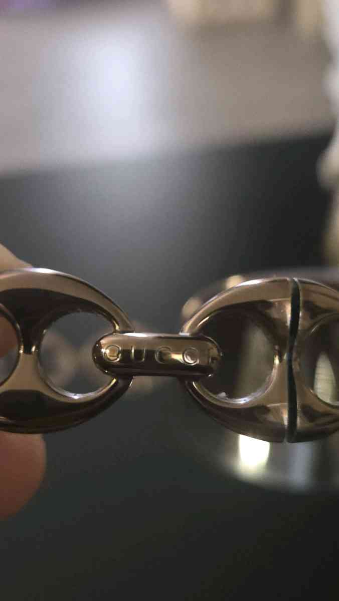 Gucci Women Sunglasses - Los Angeles, California - FleaMarketBay
