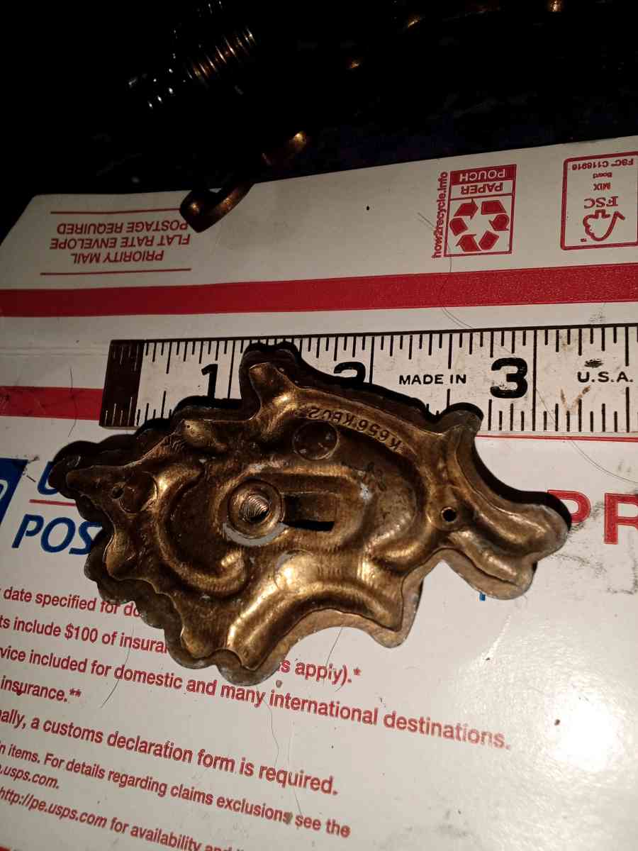 old drawer pull - Atoka, Tennessee - FleaMarketBay