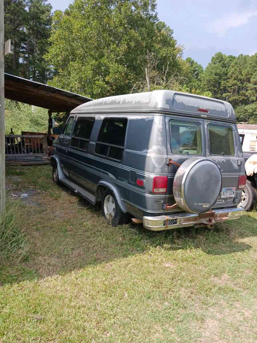 Chevy Sports Van G30 - Bryant, Arkansas - FleaMarketBay