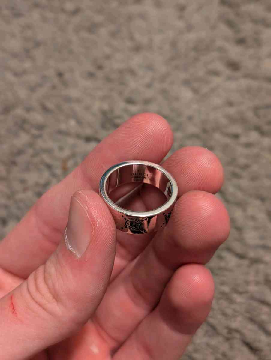 Gucci ring - Charleston, South Carolina - FleaMarketBay