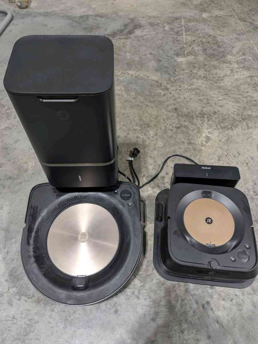 iRoomba S9 and Mop - Sanford, Florida - FleaMarketBay