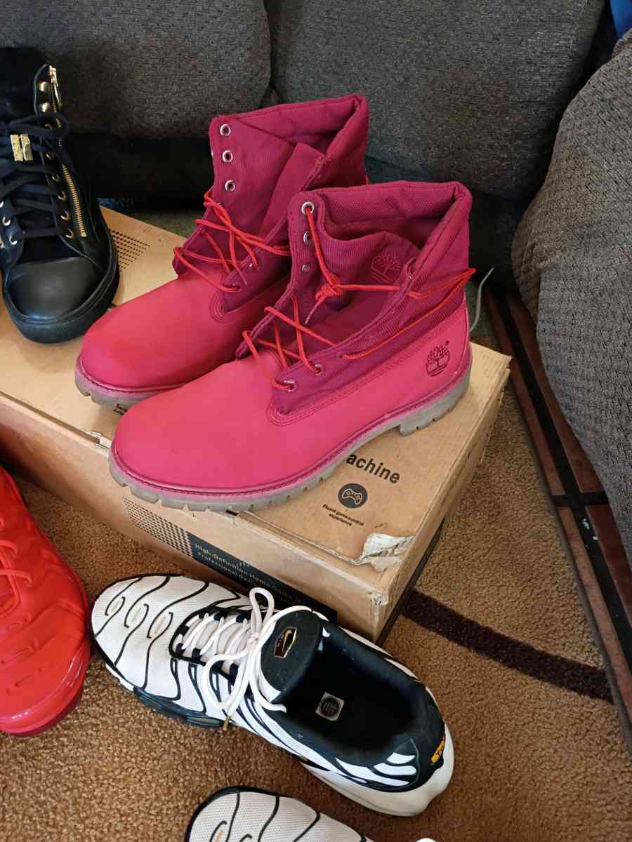 game console and fashion - Stockton, California - FleaMarketBay