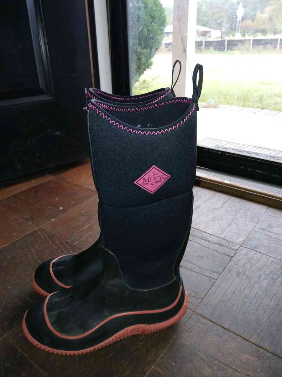 womens muck boots - Dublin, Georgia - FleaMarketBay