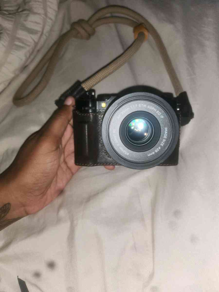 Fujifilm XM5 w 2 Viltrox Lenses - New York, New York - FleaMarketBay