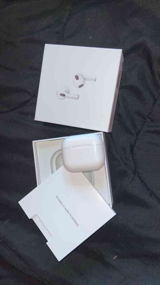 air pods - Palmyra, New Jersey