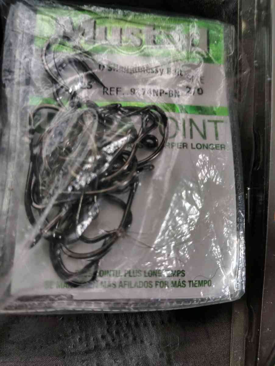 Fishing gear - Deltona, Florida - FleaMarketBay