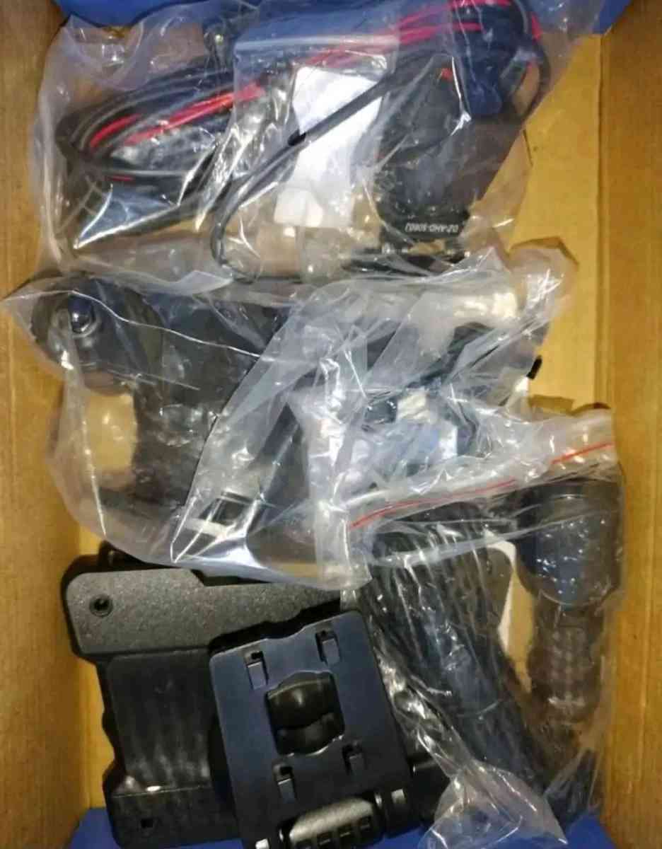 Portable Wireless Carplay Screen for Car 9 Car Play Touchscr - Lumber Bridge, North Carolina - FleaMarketBay