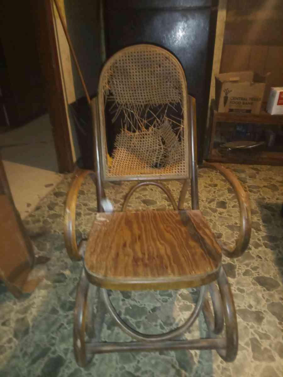 1960s or 1970s Vintage rocking chair - Groesbeck, Texas