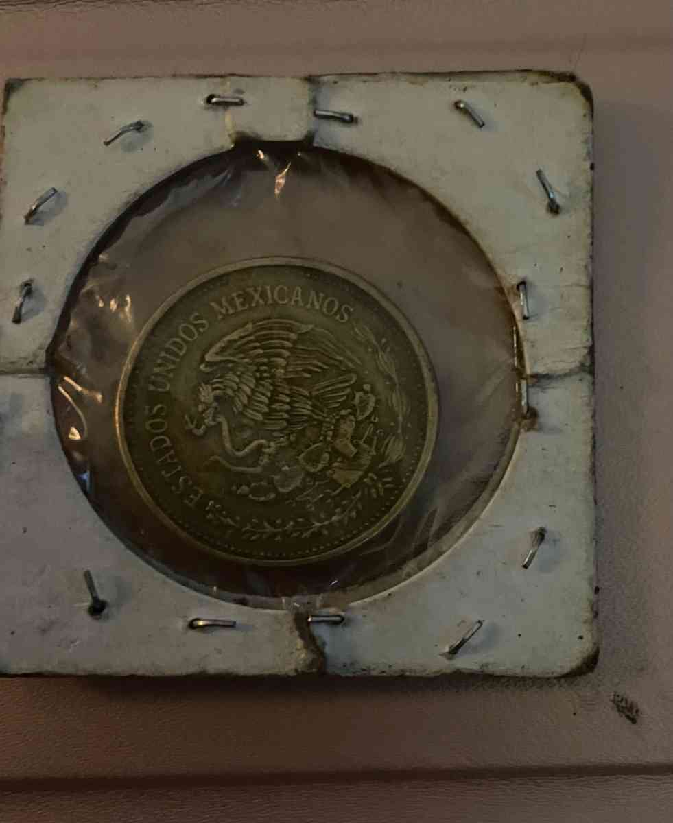 Rare 100 pesos coin - Lexington, South Carolina