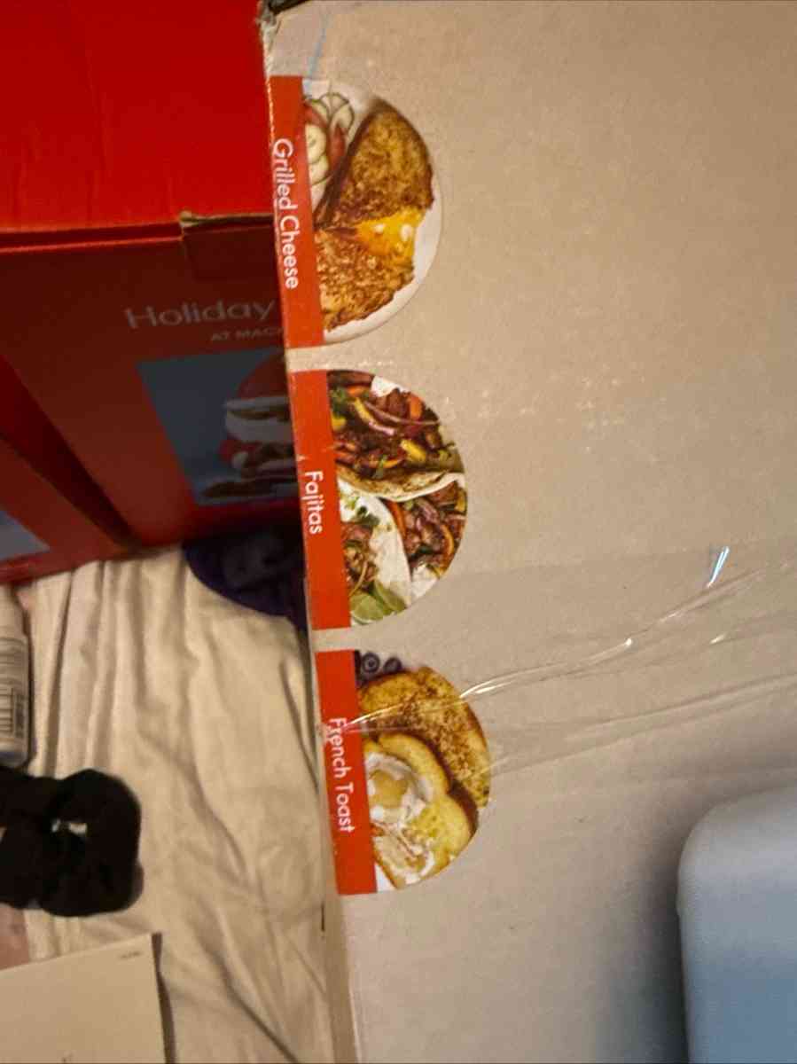 Bella 12x22 electric griddle New - Anoka, Minnesota - FleaMarketBay