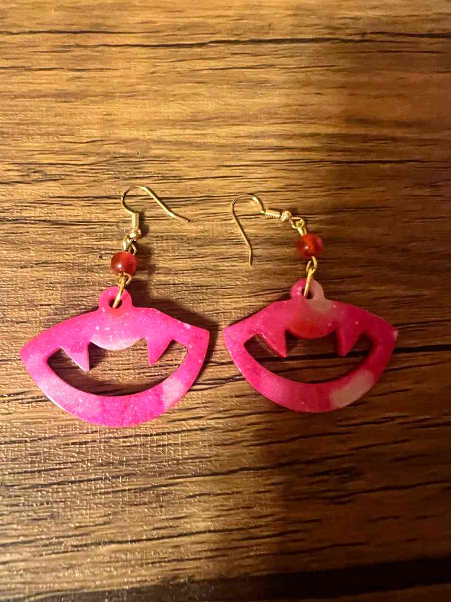 handmade resin Halloween earring - Natchitoches, Louisiana - FleaMarketBay