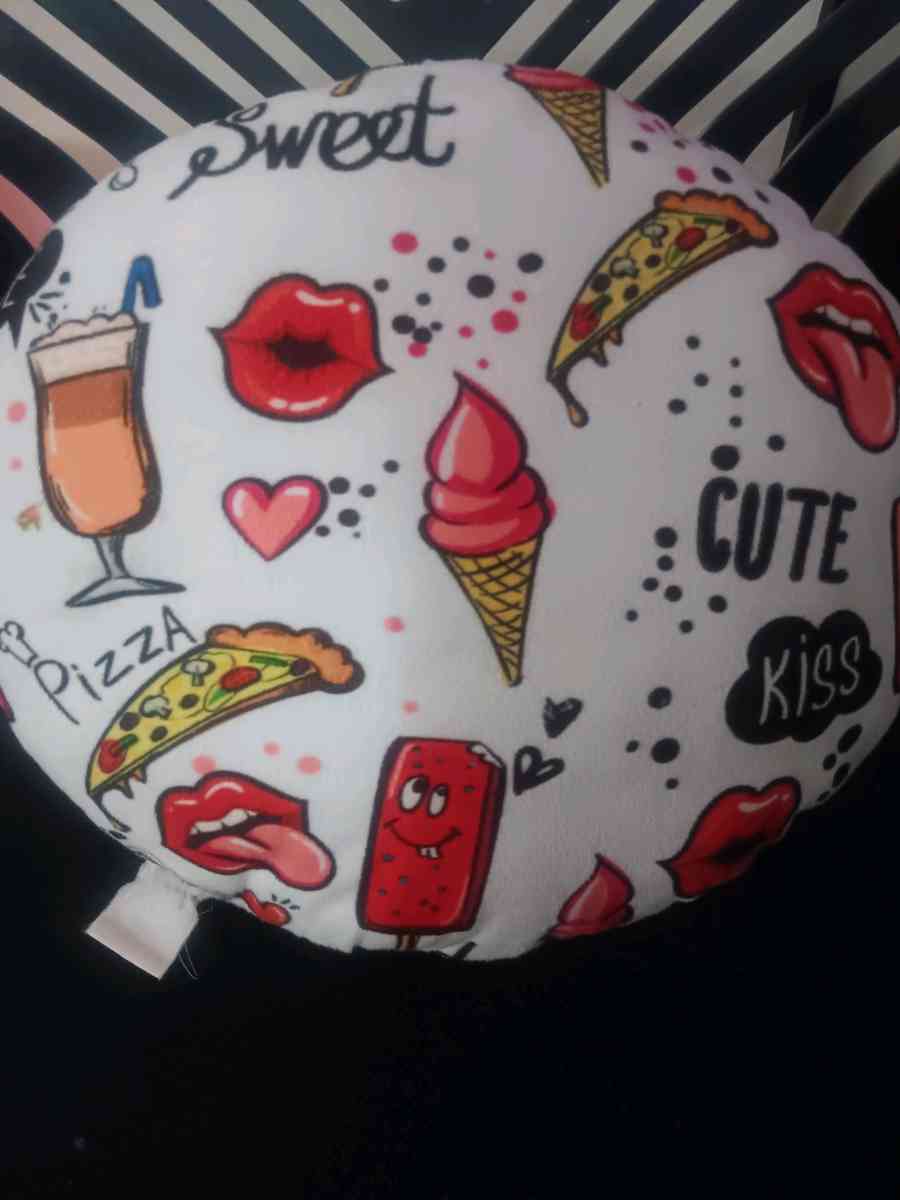 mini pillow - Menasha, Wisconsin