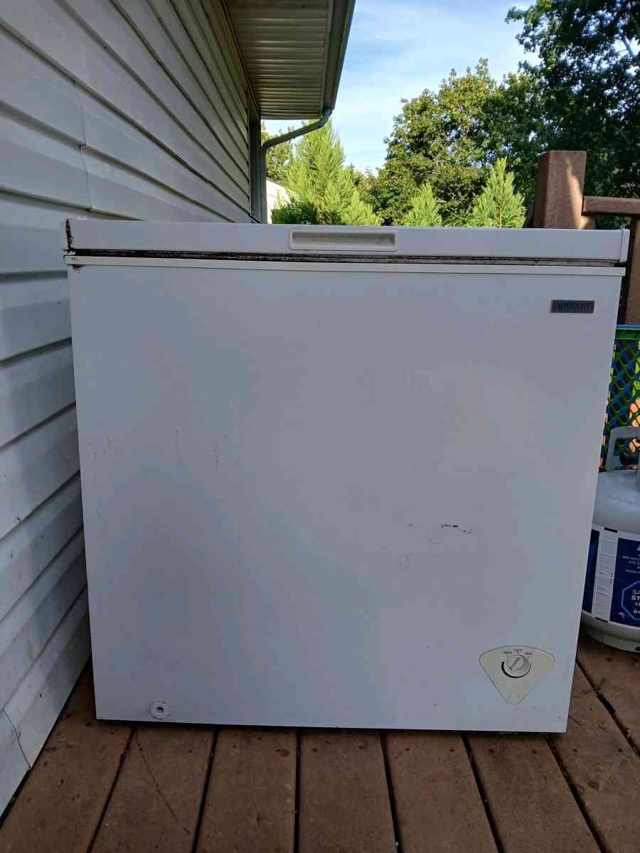 freezer - Huntington Station, New York