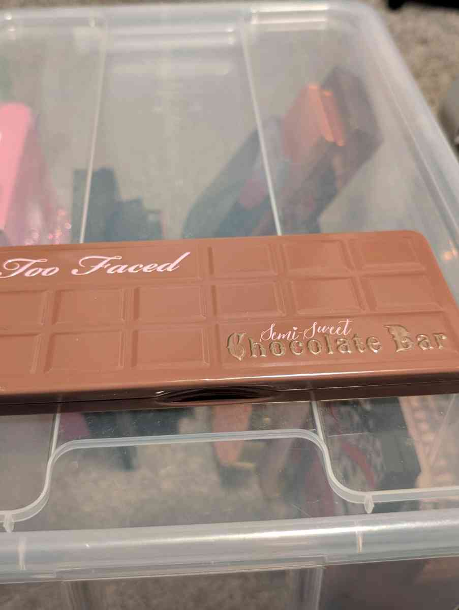 Makeup - Macclenny, Florida