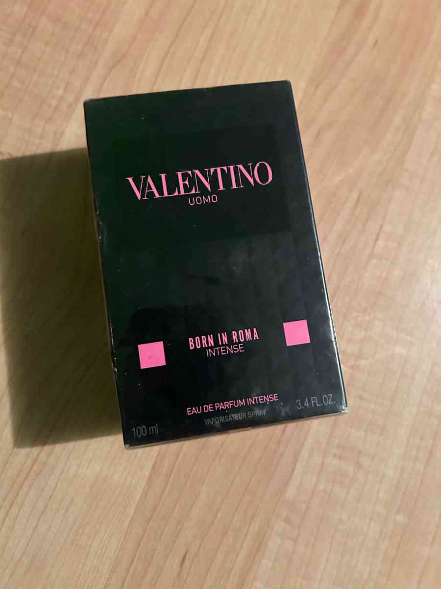 Valentino Uomo Mens cologne - Houston, Texas - FleaMarketBay