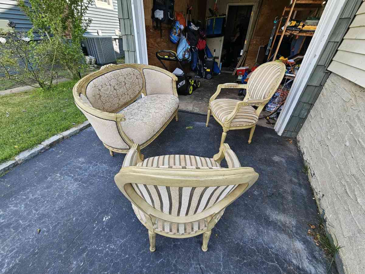 Vintage Loveseat  2 Chairs  BeigeGold - Flushing, New York - FleaMarketBay
