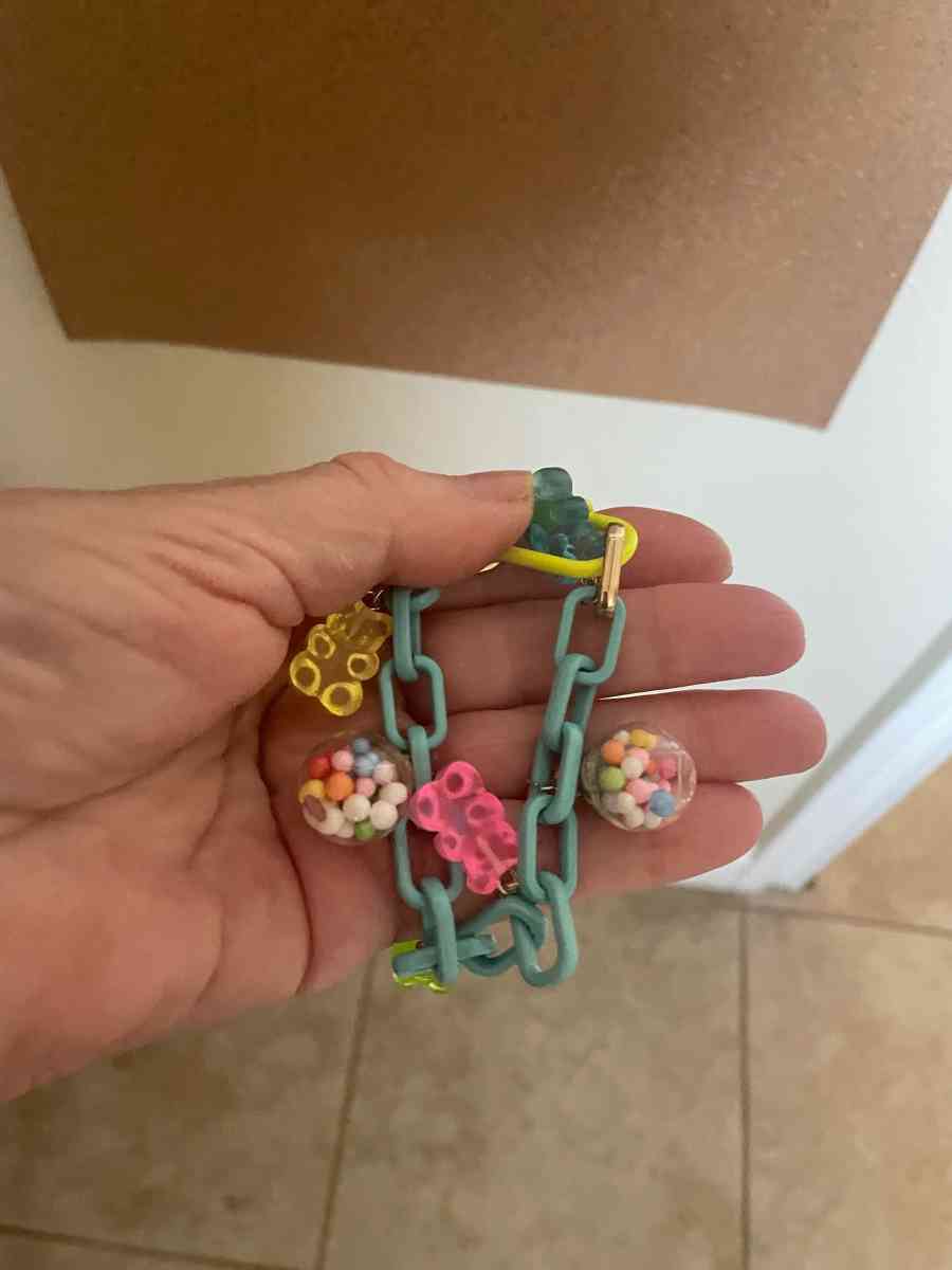 Jewelry bracelet - Hemet, California
