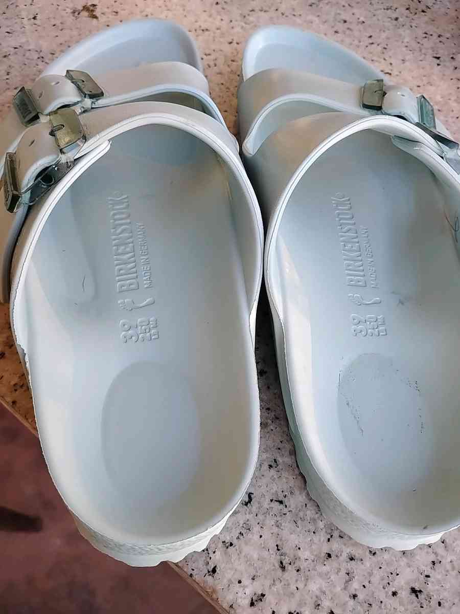 Berken slides brand new - Daytona Beach, Florida - FleaMarketBay