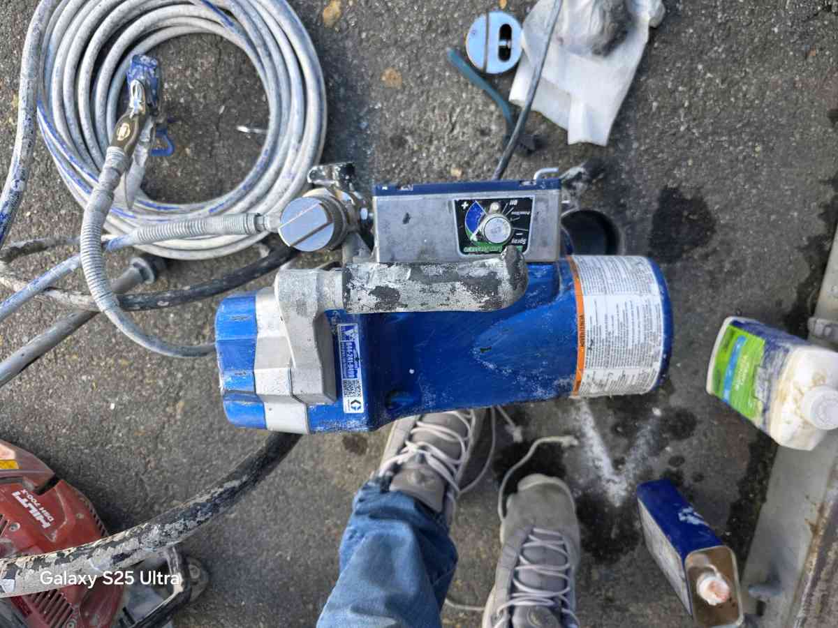 paint spray machine - Brooklyn, New York - FleaMarketBay