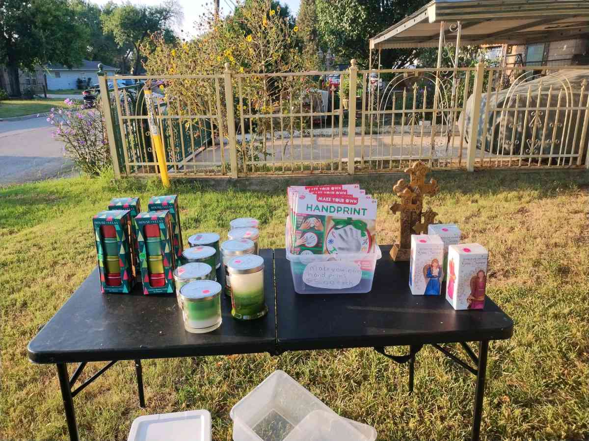 yard sale today and tomorrow - Grand Prairie, Texas - FleaMarketBay