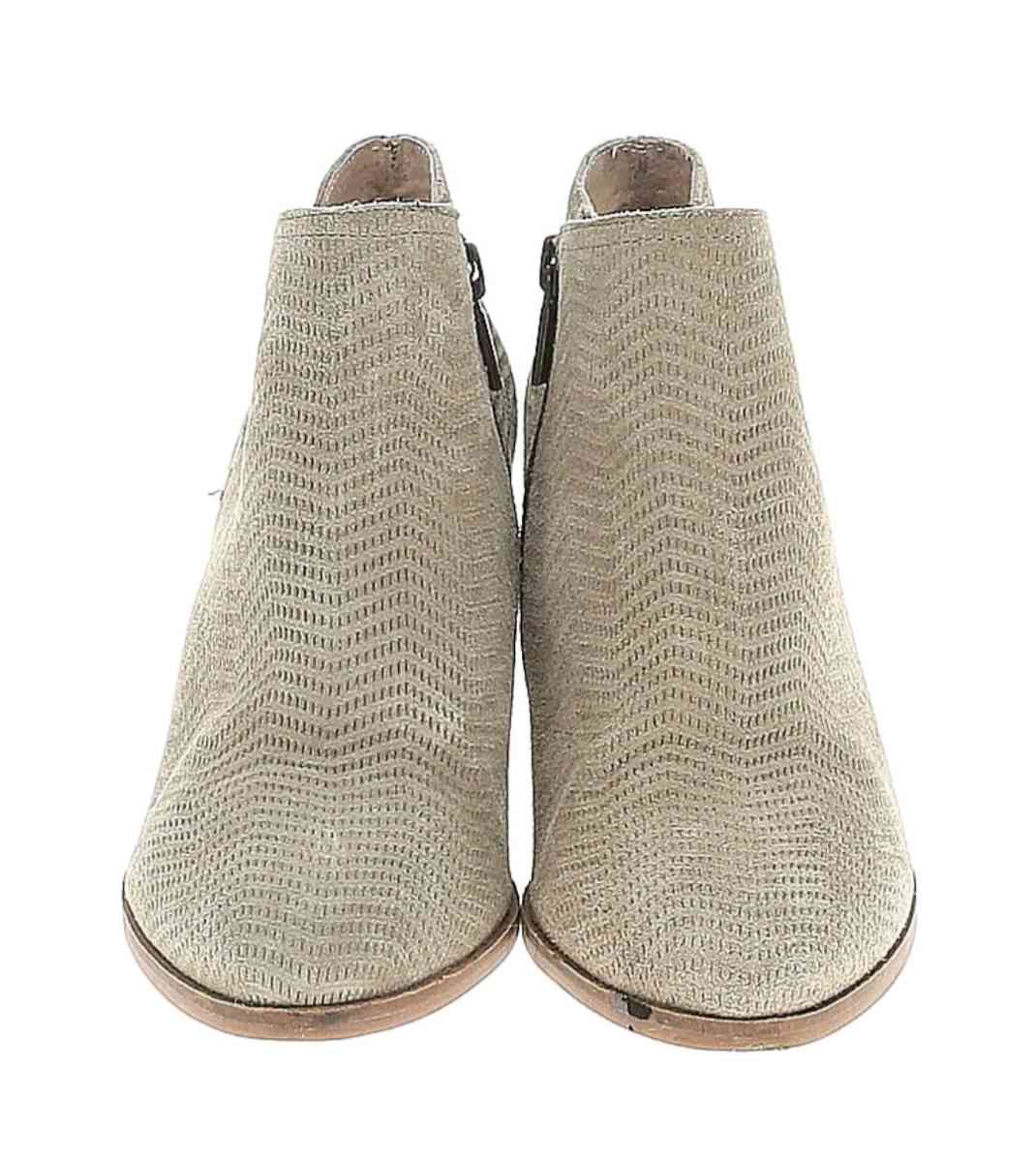 Womans boots - Myrtle Creek, Oregon